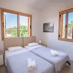 Villa Konnos 1