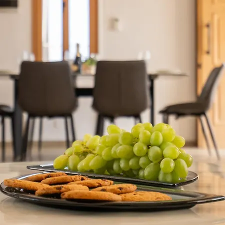 Βίλα Konnos 1 - Quiet - Privacy - High Hill Seaviews - Saltwater Heated Pool Πρωταράς